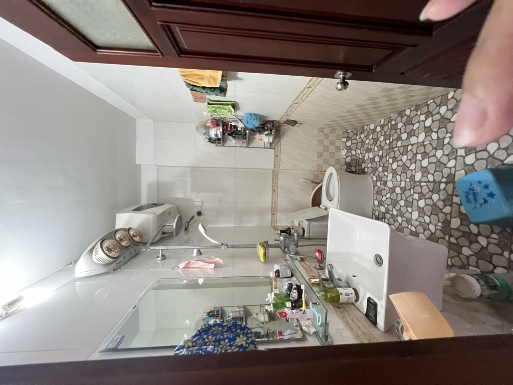 Bán nhà Hoàng Văn Thái - diện tích 85.3m2 5 tầng - ô tô đỗ cửa - giá 23 tỷ