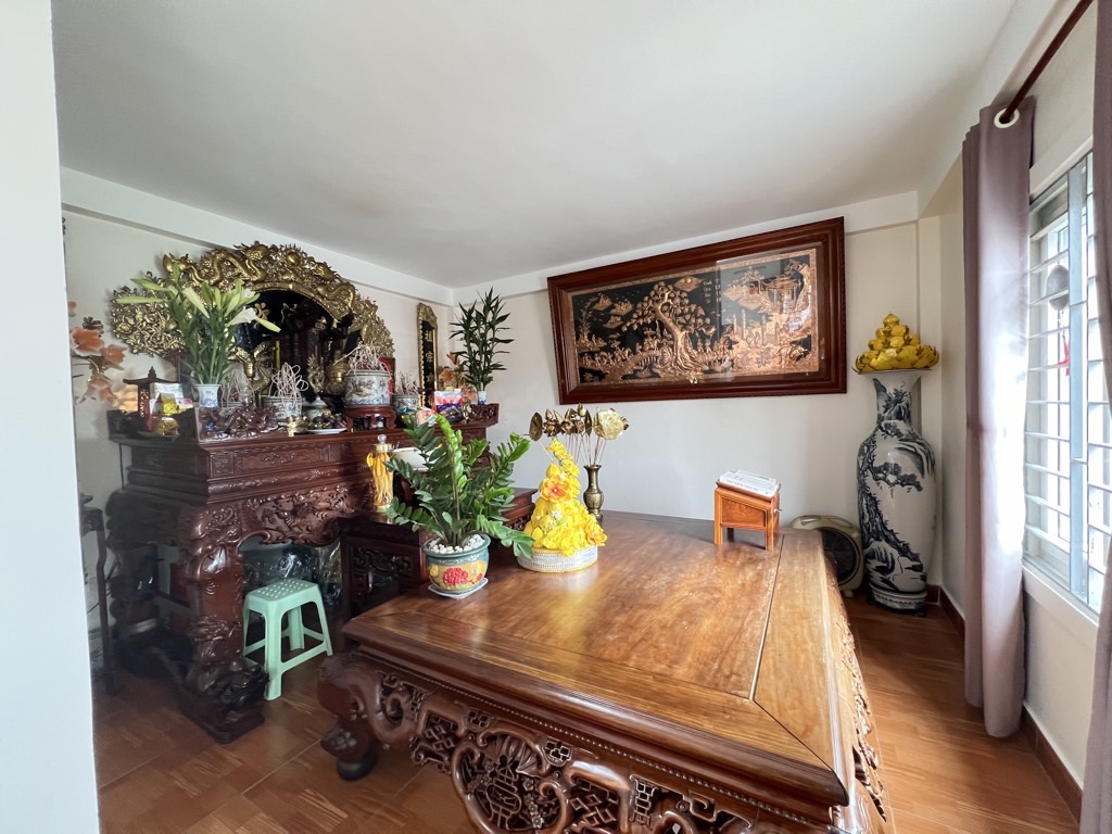 Bán nhà Hoàng Văn Thái - diện tích 85.3m2 5 tầng - ô tô đỗ cửa - giá 23 tỷ