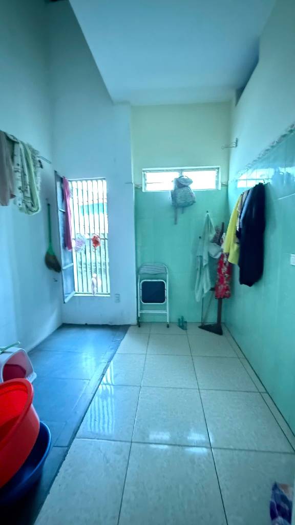 Bán nhà Khuyến Lương - diện tích 84.6m2 3 tầng - ô tô vào tận nhà - giá 18 tỷ