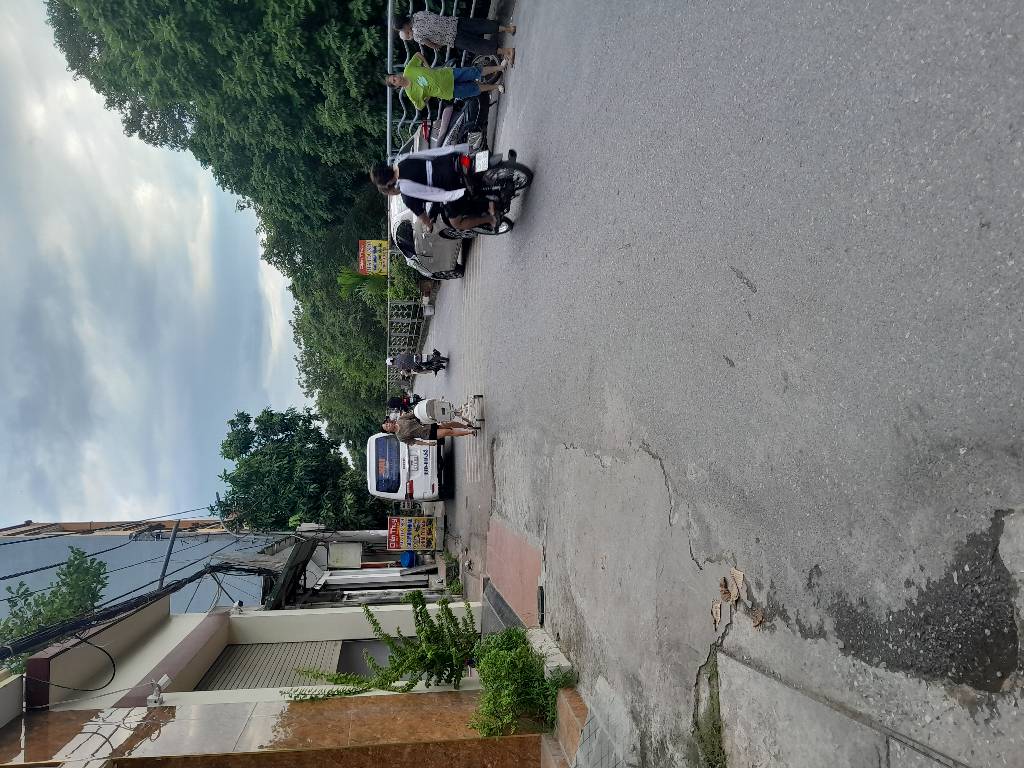 Bán nhà Khuyến Lương - diện tích 84.6m2 3 tầng - ô tô vào tận nhà - giá 18 tỷ