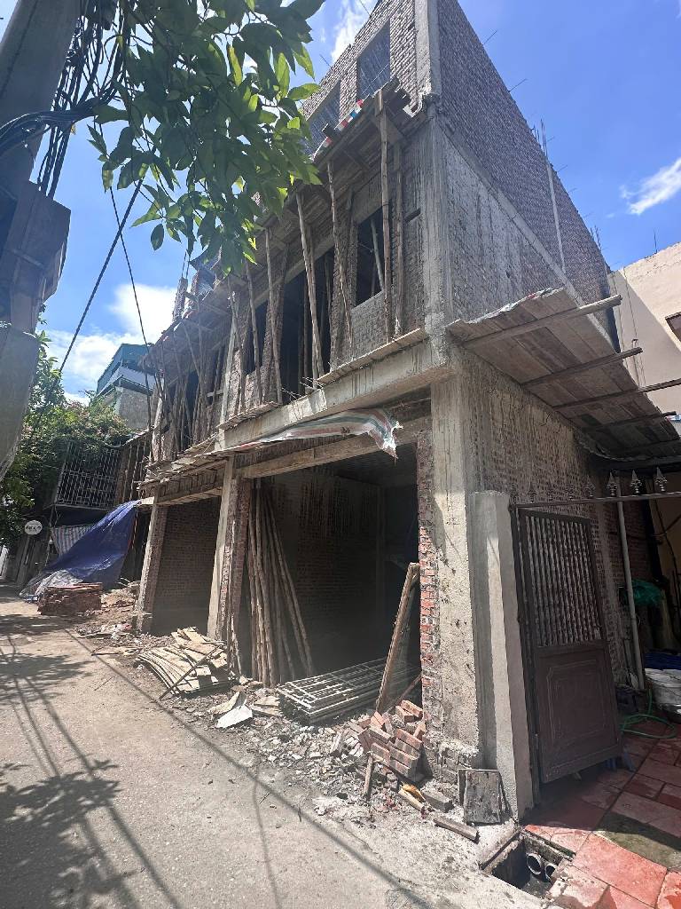 Bán nhà Nam Dư - diện tích 52.5m2 6 tầng - Nhà mới thang máy, kinh doanh văn phòng - giá 14 tỷ