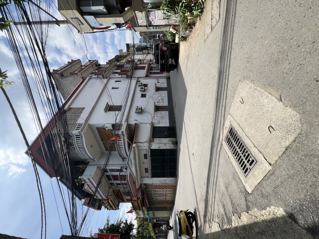 Bán nhà Đông Thiên - diện tích 36.8m2 4 tầng - Đầu ngõ ô tô tránh - giá 7,8 tỷ