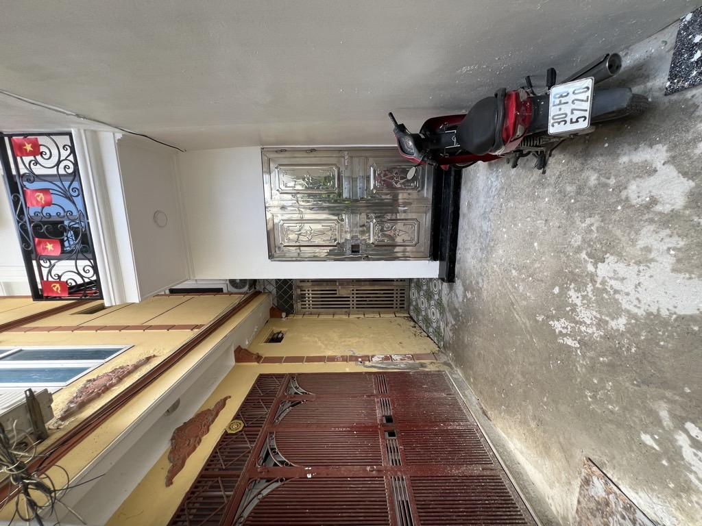 Bán nhà Đông Thiên - diện tích 36.8m2 4 tầng - Đầu ngõ ô tô tránh - giá 7,8 tỷ