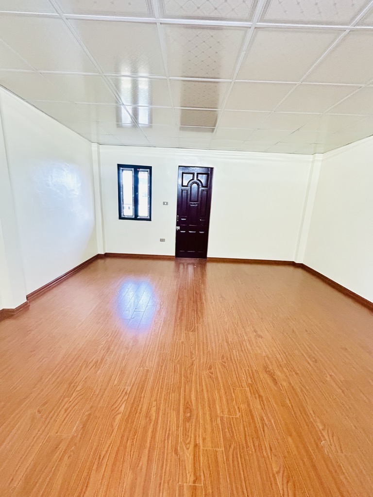 Bán nhà Yên Sở - diện tích 63.5m2 5 tầng - Ô TÔ - VIEW ĐẸP - giá 24,2 tỷ