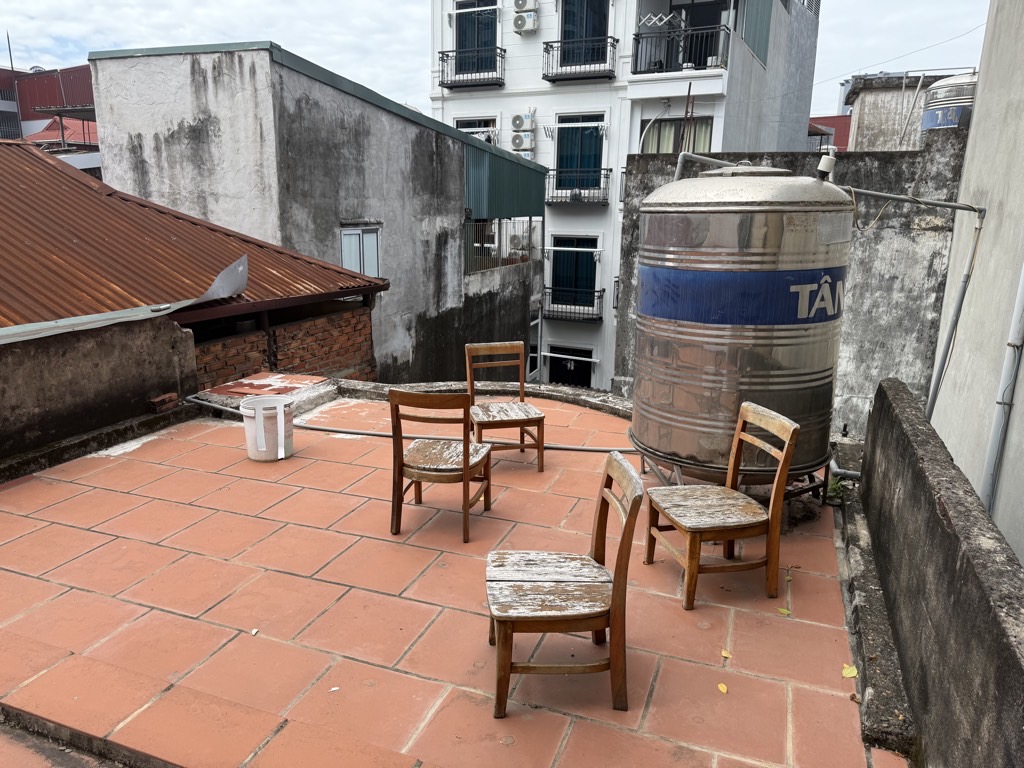 Bán nhà Mình Khai - diện tích 50.7m2 3 tầng - Ngõ thông gần phố, mặt trục - giá 9,1 tỷ