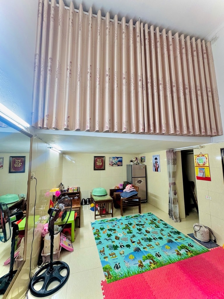 Bán nhà Dương Văn Bé - diện tích 47m2 2 tầng - BÁN ĐẤT TẶNG NHÀ - SÂN CỔNG RIÊNG - giá 9,4 tỷ