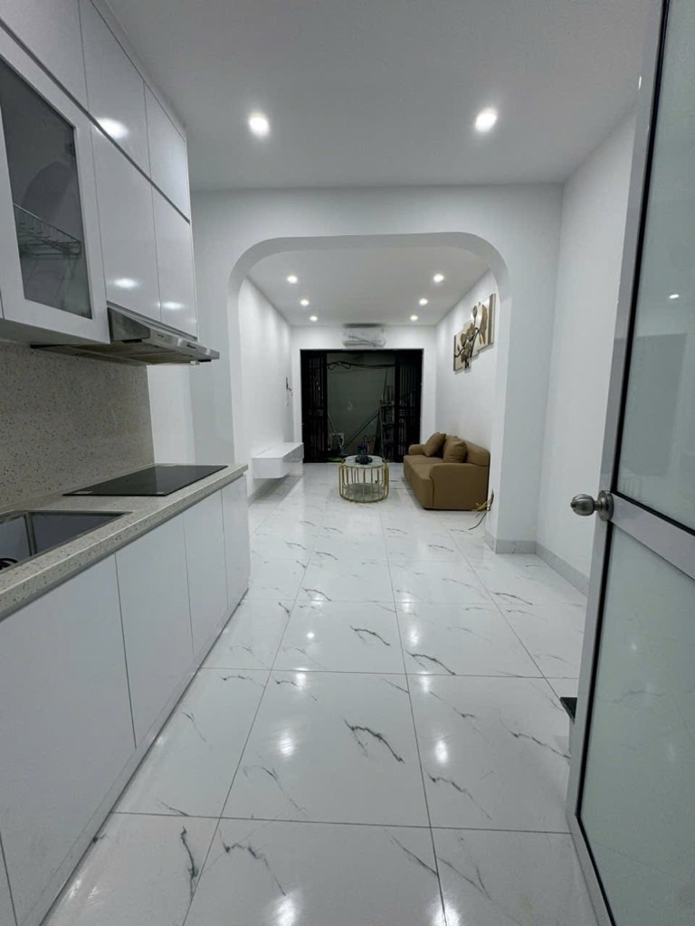 Bán nhà Phan Đình Giót - diện tích 30m2 3 tầng - Lô góc, ô tô lùi cửa - giá 2,98 tỷ