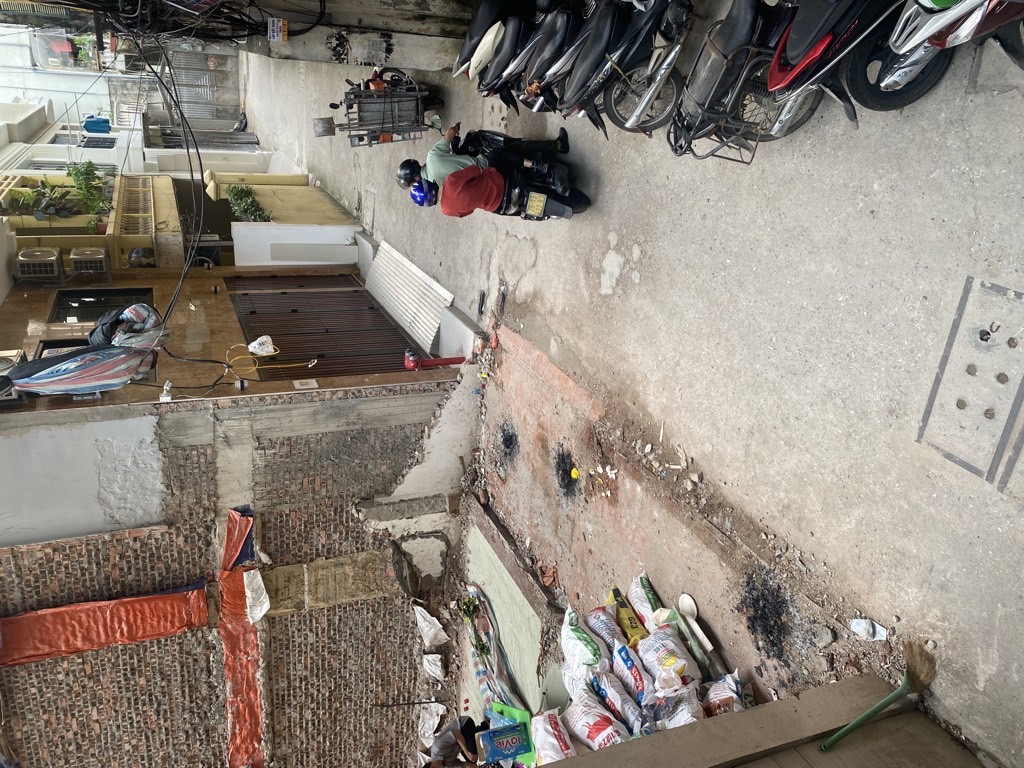 Bán nhà Tây Sơn - diện tích 46,6m2 1 tầng - ô tô đỗ chân cầu thang - giá 5,7 tỷ