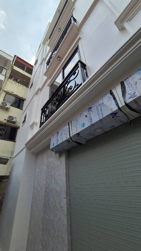 Bán nhà Bùi Xương Trạch - diện tích 30m2 5 tầng - Lô góc đủ công năng - giá 8,3 tỷ