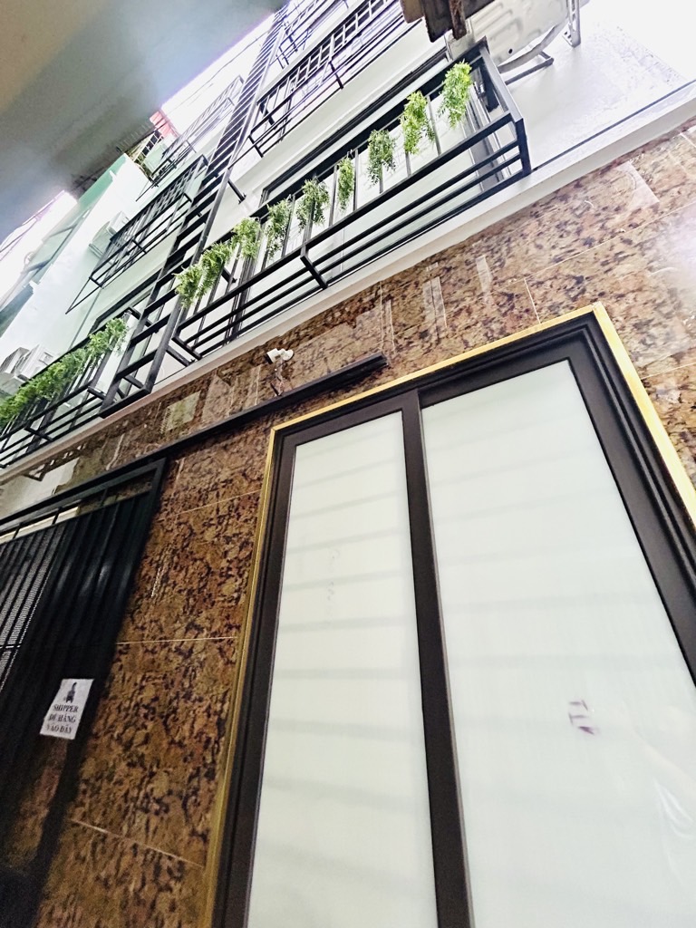 Bán nhà Ngũ Nhạc - diện tích 40m2 5 tầng - Nhà đẹp, nhiều tiện ích - giá 8,4 tỷ