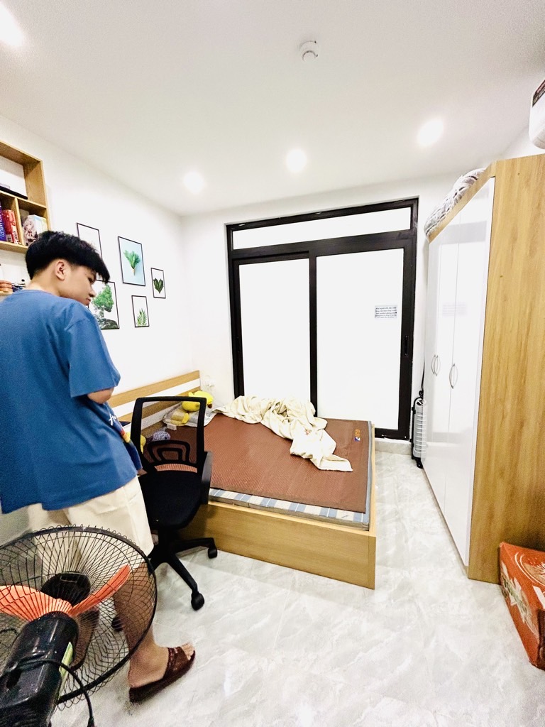 Bán nhà Ngũ Nhạc - diện tích 40m2 5 tầng - Nhà đẹp, nhiều tiện ích - giá 8,4 tỷ