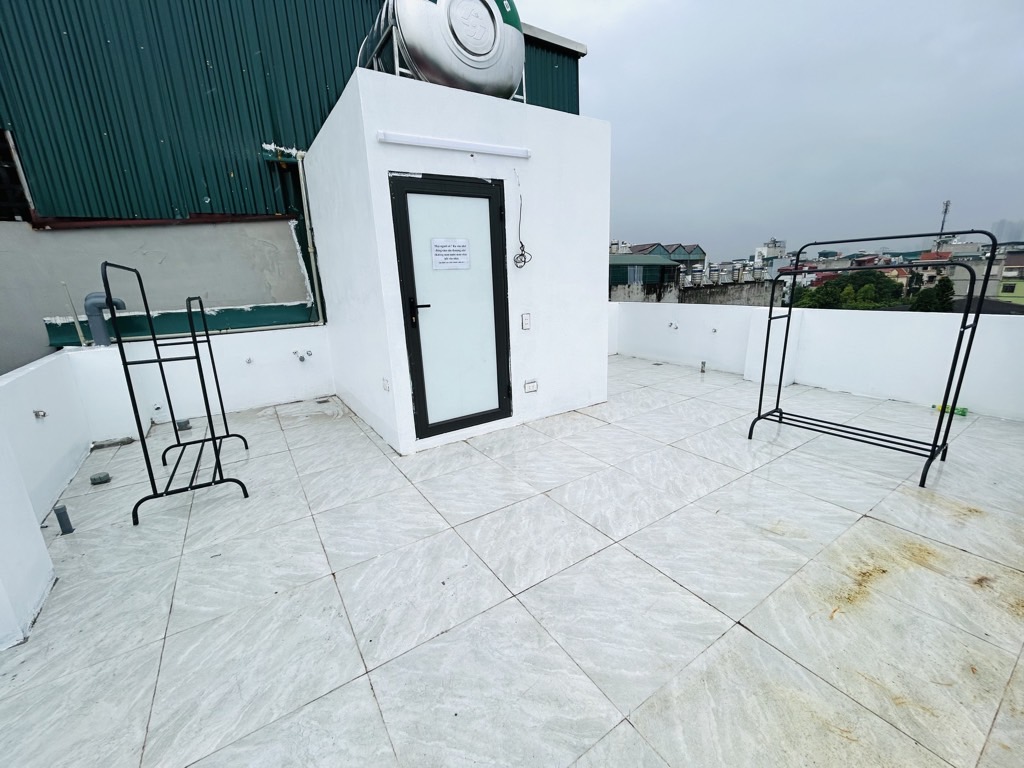 Bán nhà Ngũ Nhạc - diện tích 40m2 5 tầng - Nhà đẹp, nhiều tiện ích - giá 8,4 tỷ