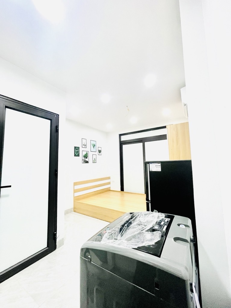 Bán nhà Ngũ Nhạc - diện tích 40m2 5 tầng - Nhà đẹp, nhiều tiện ích - giá 8,4 tỷ