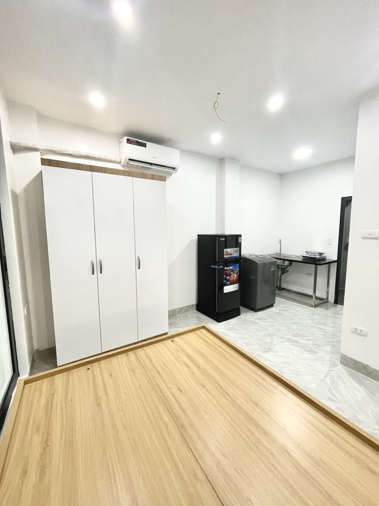 Bán nhà Ngũ Nhạc - diện tích 40m2 5 tầng - Nhà đẹp, nhiều tiện ích - giá 8,4 tỷ