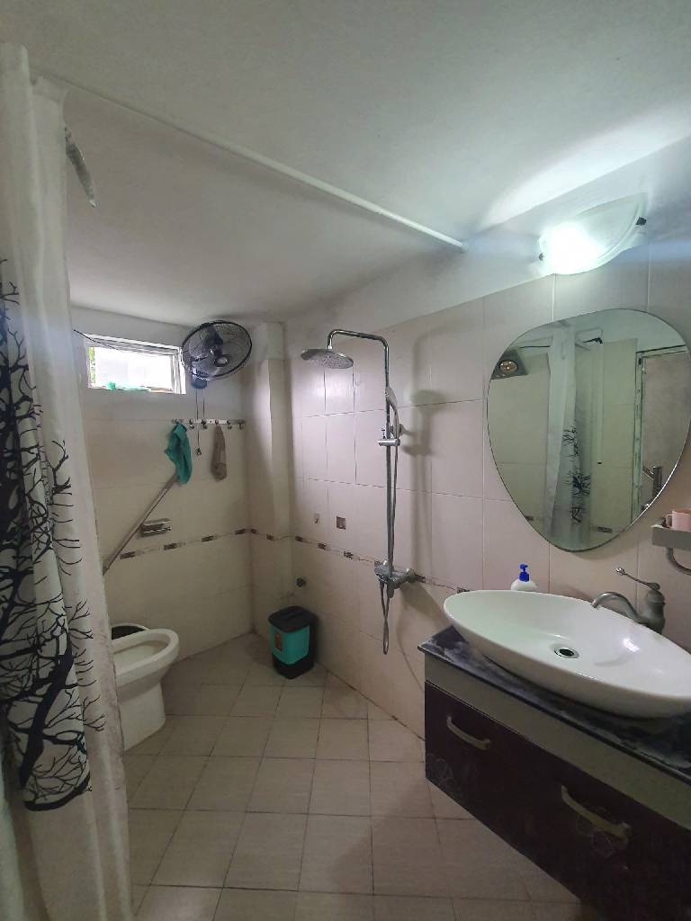 Bán nhà Nguyễn Khoái - diện tích 45m2 5 tầng - Ô tô đỗ gần - giá 8,5 tỷ