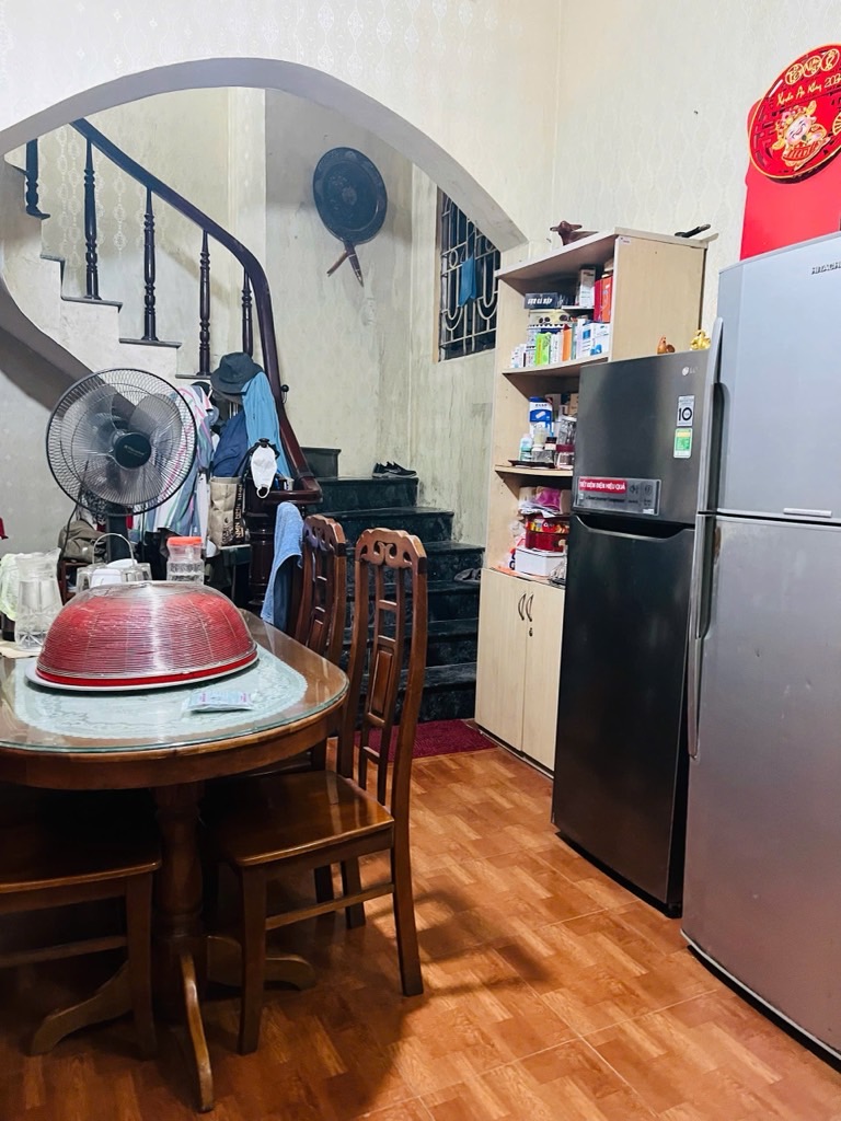 Bán nhà Giải Phóng - diện tích 54.4m2 3 tầng - Nhà cũ xác định bán đất - giá 11,7 tỷ