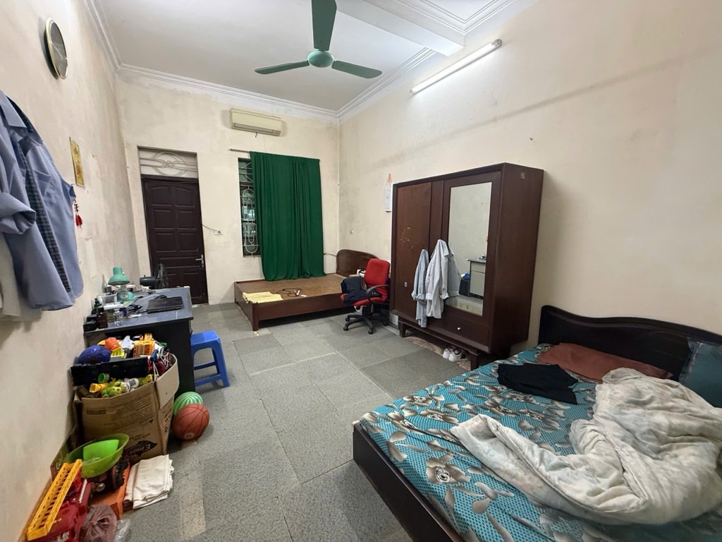 Bán nhà Kim Ngưu - diện tích 51m2 3 tầng - Ô TÔ TẢI ĐỖ CỬA - giá 13,6 tỷ