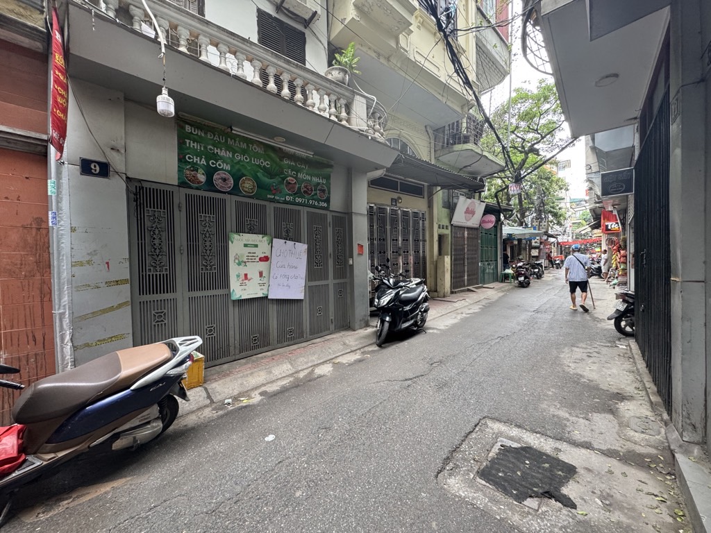 Bán nhà Kim Ngưu - diện tích 51m2 3 tầng - Ô TÔ TẢI ĐỖ CỬA - giá 13,6 tỷ