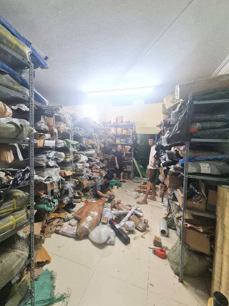 Bán nhà Đê Tô Hoàng - diện tích 38.7m2 3 tầng - LÔ GÓC - Ô TÔ TRÁNH - giá 13,8 tỷ