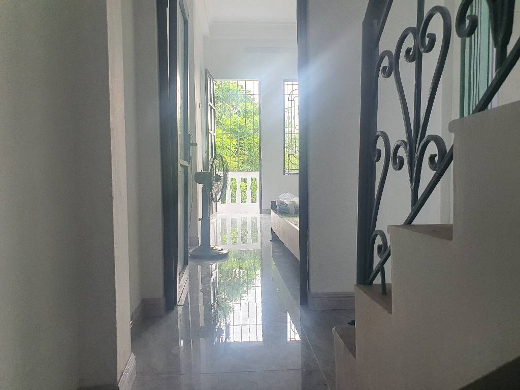 Bán nhà Trương Định - diện tích 32m2 5 tầng - Ô TÔ TRÁNH - giá 10,5 tỷ