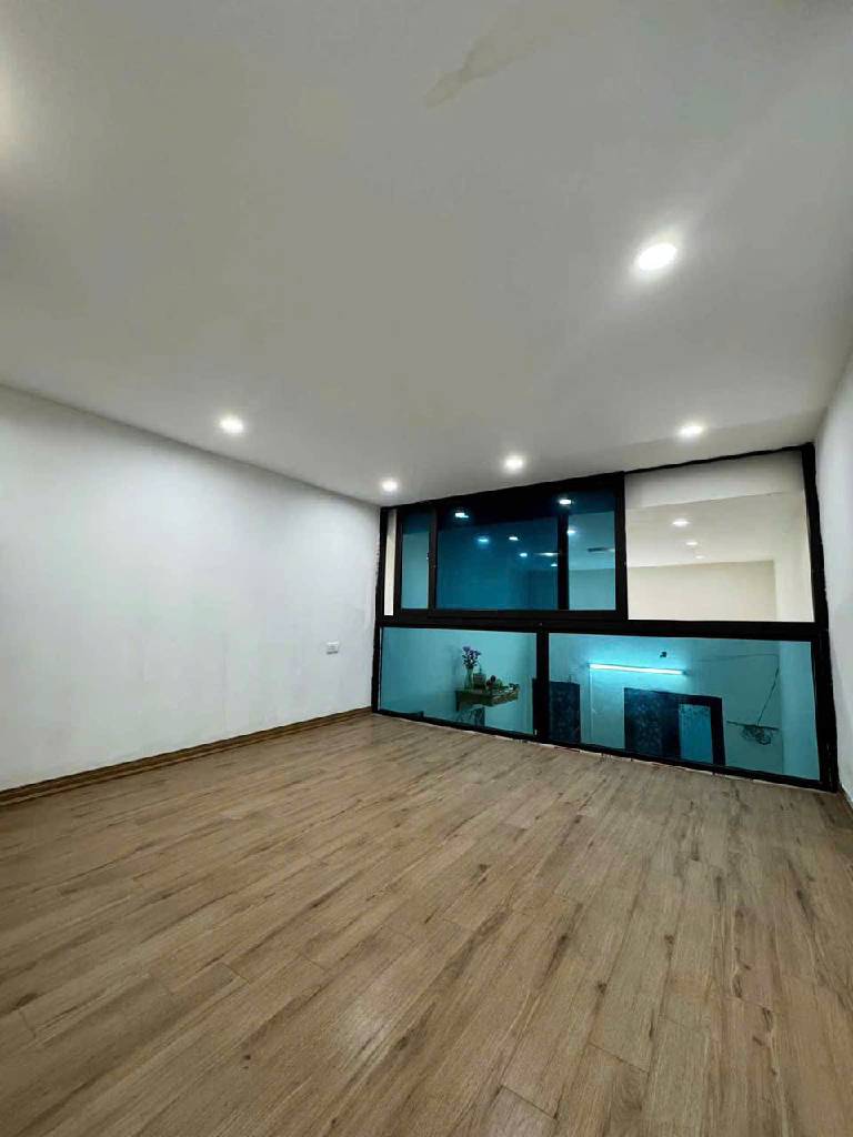 Bán nhà Vĩnh Hưng - diện tích 27m2 1 tầng - Nhà cấp 4 mới đẹp - giá 1,68 tỷ