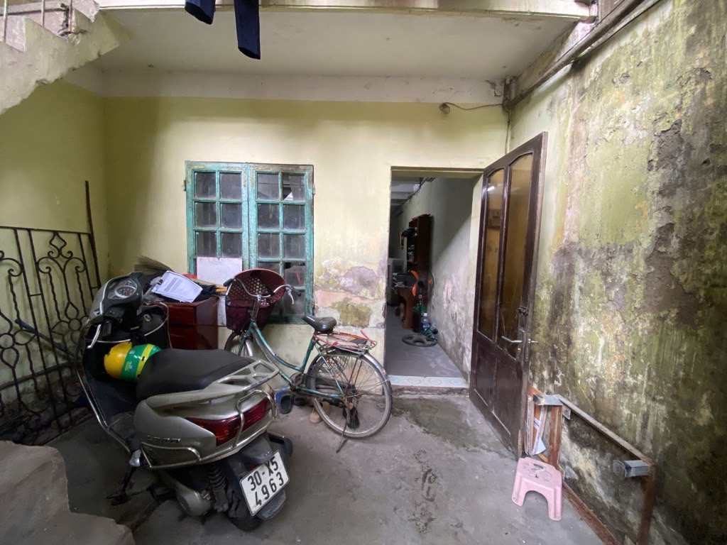 Bán nhà Nguyễn An Ninh - diện tích 50.6m2 2 tầng - HÀNG HIẾM - BA BƯỚC RA PHỐ - NGÕ THÔNG - giá 13,8 tỷ