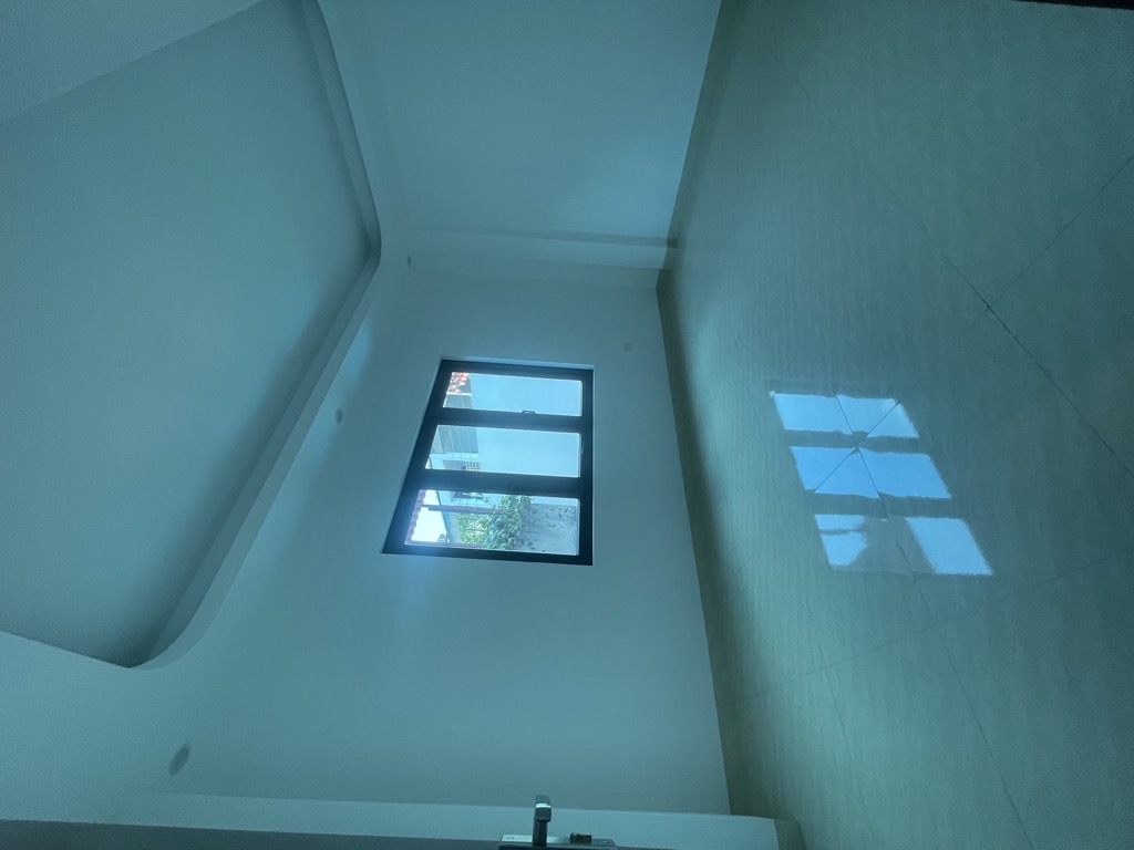 Bán nhà Giáp Bát - diện tích 46m2 6 tầng - Lô góc, thang máy - giá 14,3 tỷ