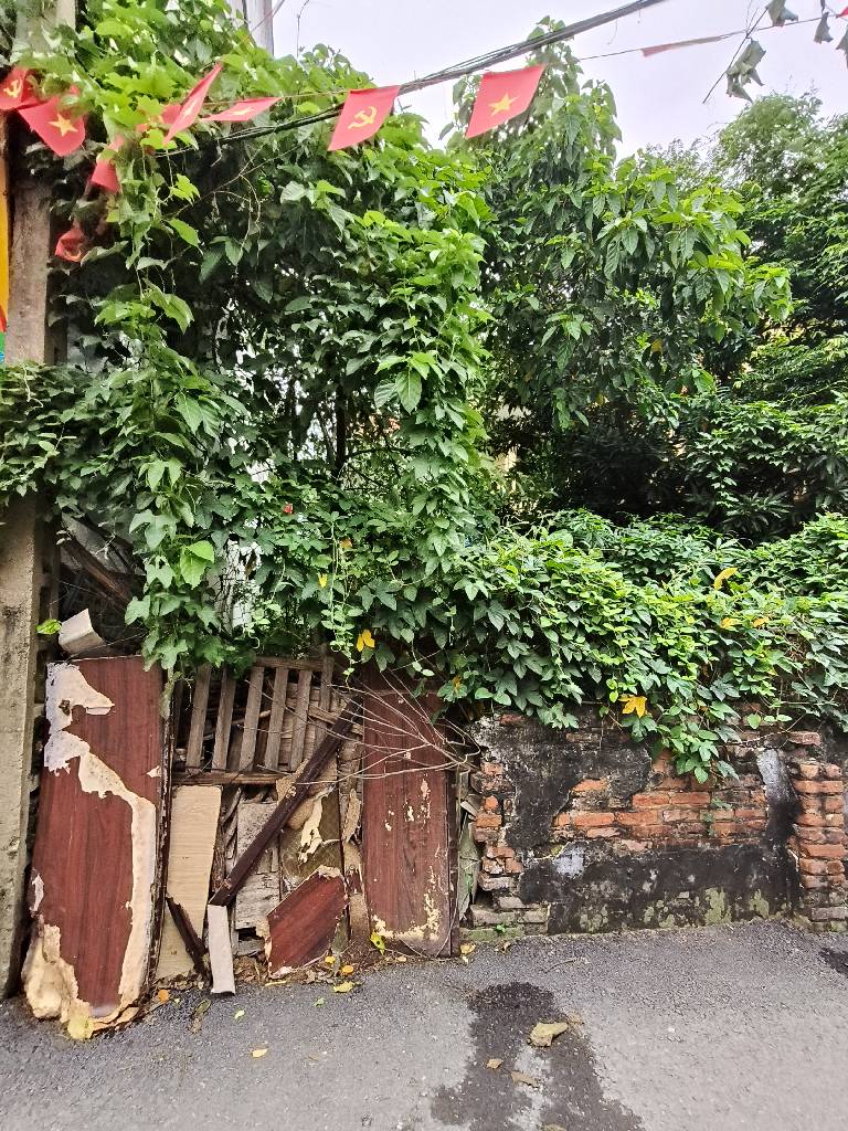 Bán nhà Thúy Lĩnh - diện tích 115m2 1 tầng - ô tô vào nhà thoải mái - giá 16,2 tỷ