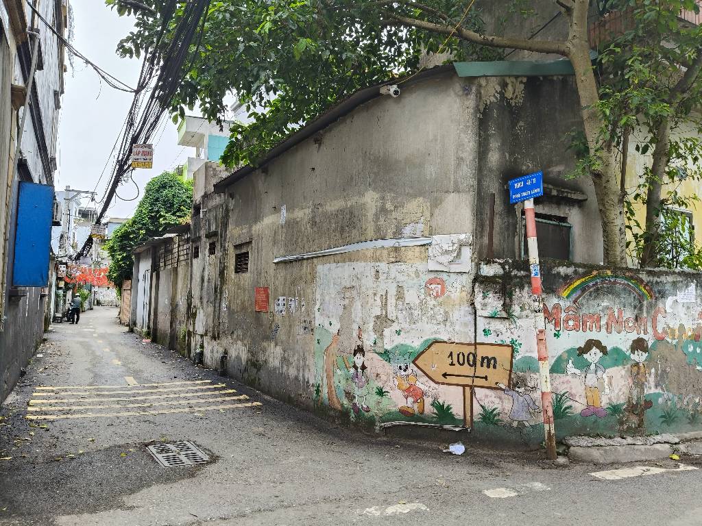 Bán nhà Thúy Lĩnh - diện tích 115m2 1 tầng - ô tô vào nhà thoải mái - giá 16,2 tỷ