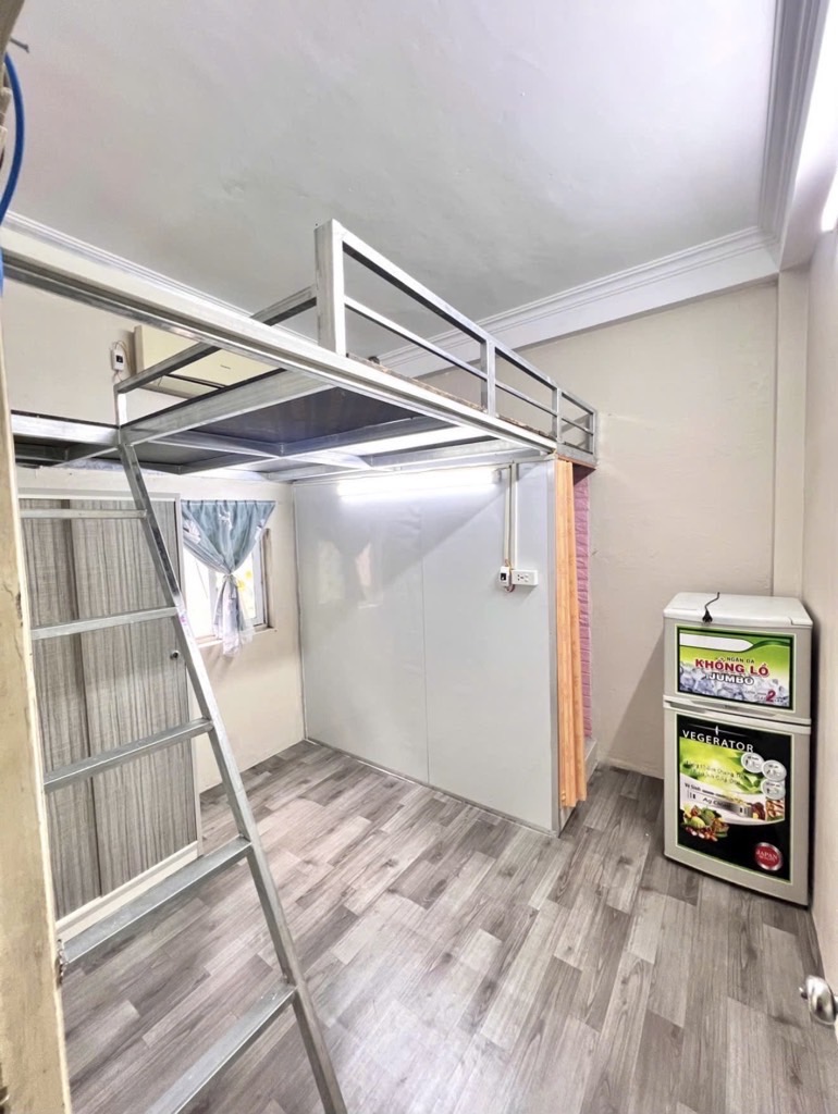 Bán nhà Bạch Mai - 30m2 5 tầng - lô góc, 7 phòng ngủ full nội thất - giá 7,3 tỷ