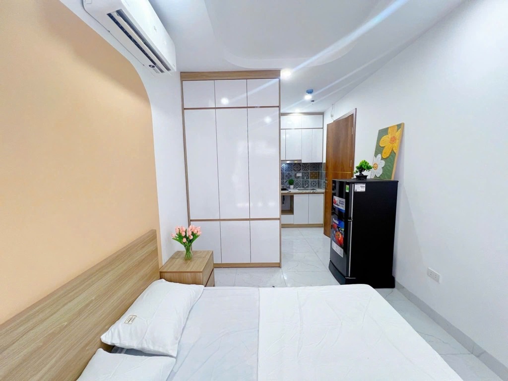 Bán nhà Hoàng Văn Thái - diện tích 60.2m2 7 tầng - Căn hộ dịch vụ vị trí đẹp - giá 20,5 tỷ