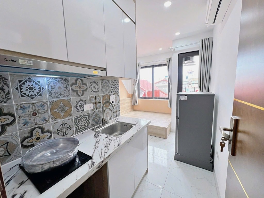 Bán nhà Hoàng Văn Thái - diện tích 60.2m2 7 tầng - Căn hộ dịch vụ vị trí đẹp - giá 20,5 tỷ