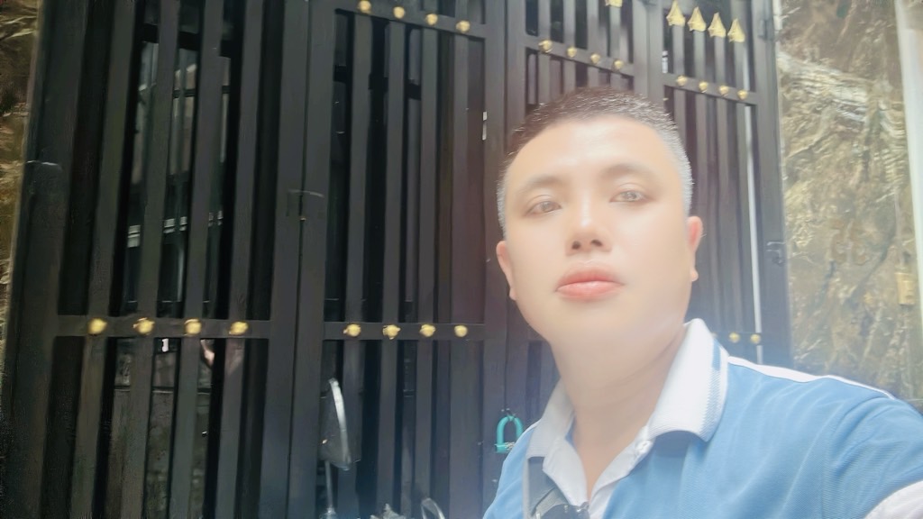 Bán nhà Ngõ Thông Phong - diện tích 40.8m2 4 tầng - Mặt ngách gần phố - giá 8,9 tỷ