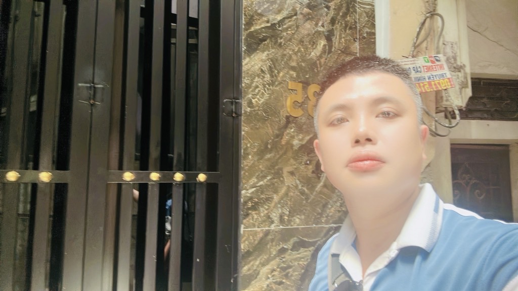 Bán nhà Ngõ Thông Phong - diện tích 40.8m2 4 tầng - Mặt ngách gần phố - giá 8,9 tỷ