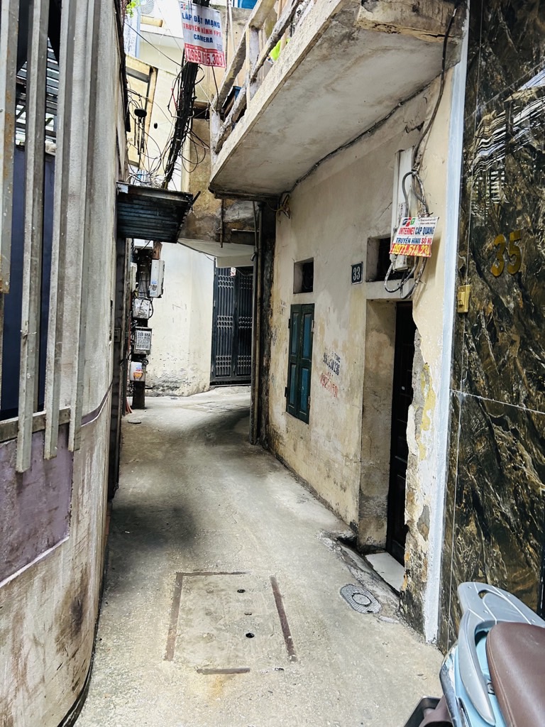 Bán nhà Ngõ Thông Phong - diện tích 40.8m2 4 tầng - Mặt ngách gần phố - giá 8,9 tỷ