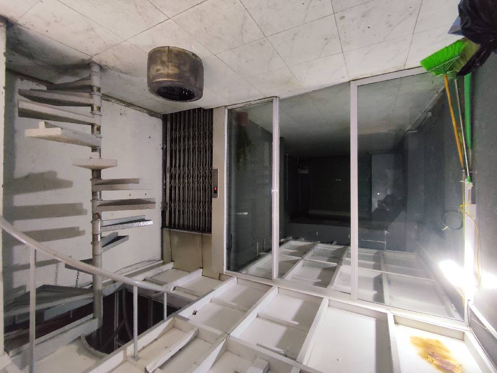 Bán nhà Ngõ Văn Chương - diện tích 41m2 7 tầng - có thang máy - giá 10,9 tỷ