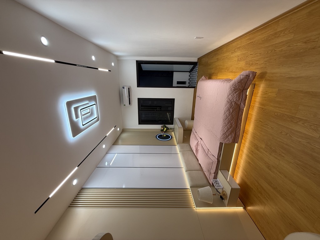 Bán nhà ngõ 40 Thống Nhất - Đại La - 26m2 5 tầng - lô góc thoáng sáng - giá 7,15 tỷ
