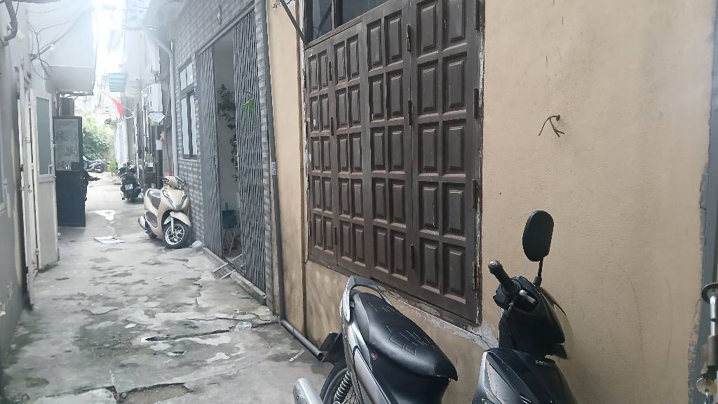 Bán nhà Thịnh Liệt - diện tích 37.5m2 2 tầng - Mảnh đất đẹp vuông vắn nở hậu - giá 7,5 tỷ