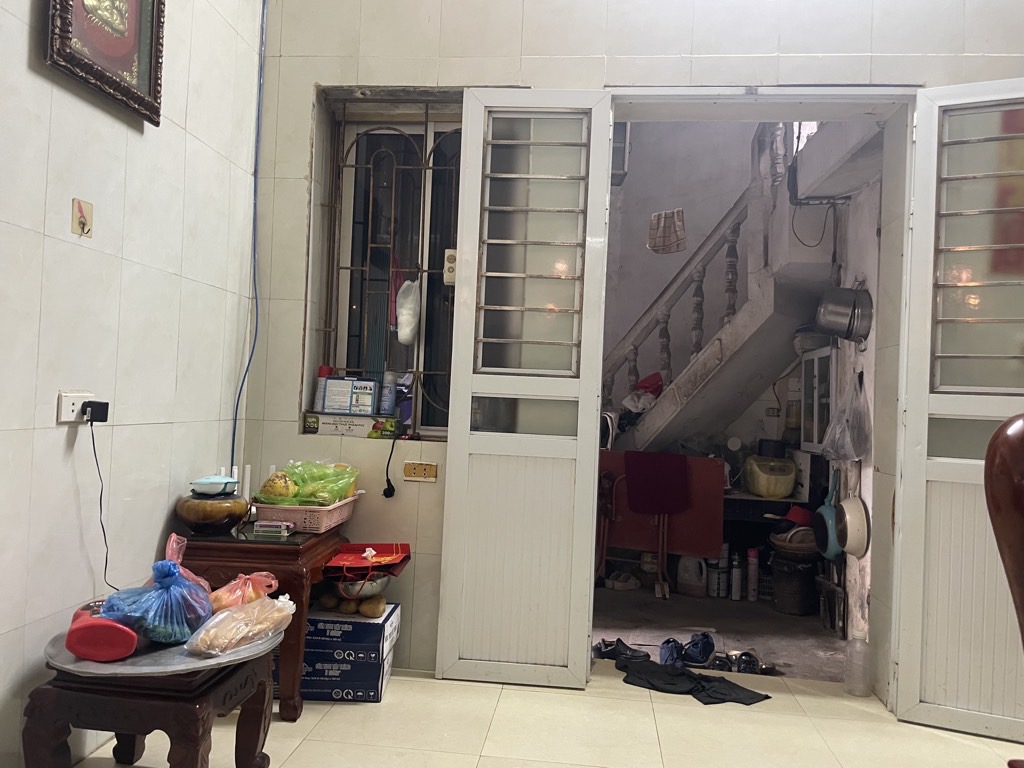 Bán nhà Hoà Bình - diện tích 31,6m2 3 tầng - Ô TÔ SÁT NHÀ - giá 7,4 tỷ