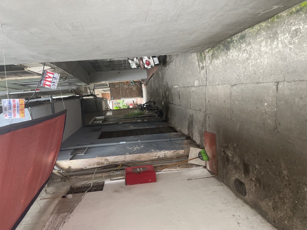 Bán nhà Hoà Bình - diện tích 31,6m2 3 tầng - Ô TÔ SÁT NHÀ - giá 7,4 tỷ