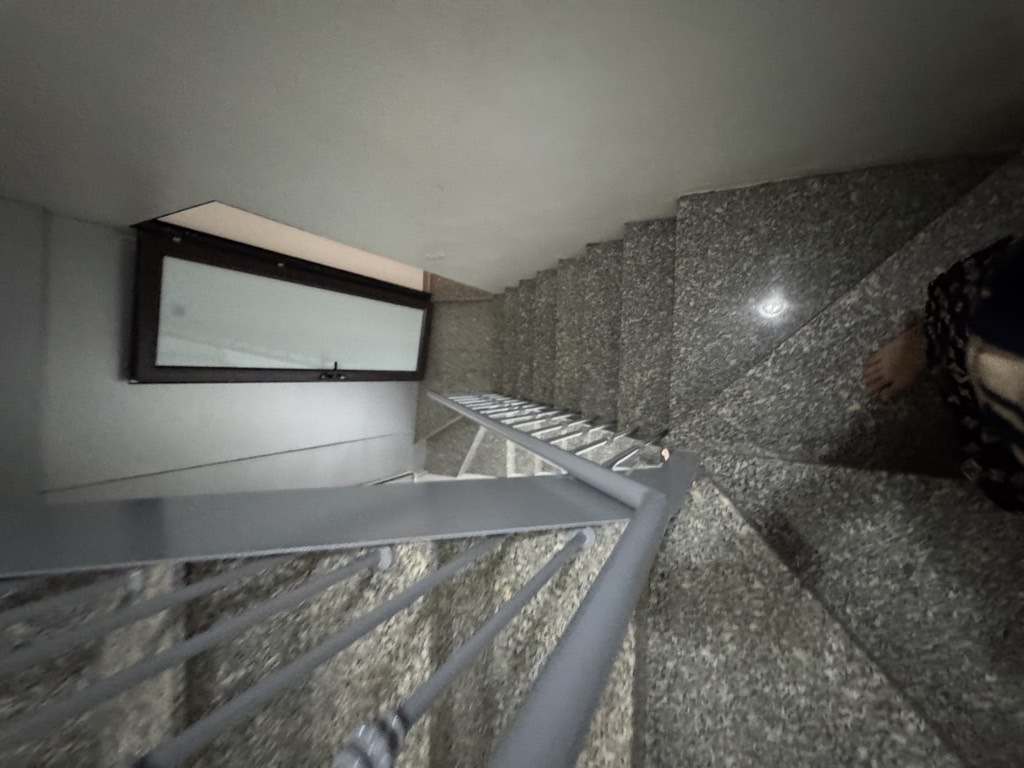 Bán nhà Quan Thổ 1 - diện tích 26m2 4 tầng - ô tô tránh - giá 6,9 tỷ