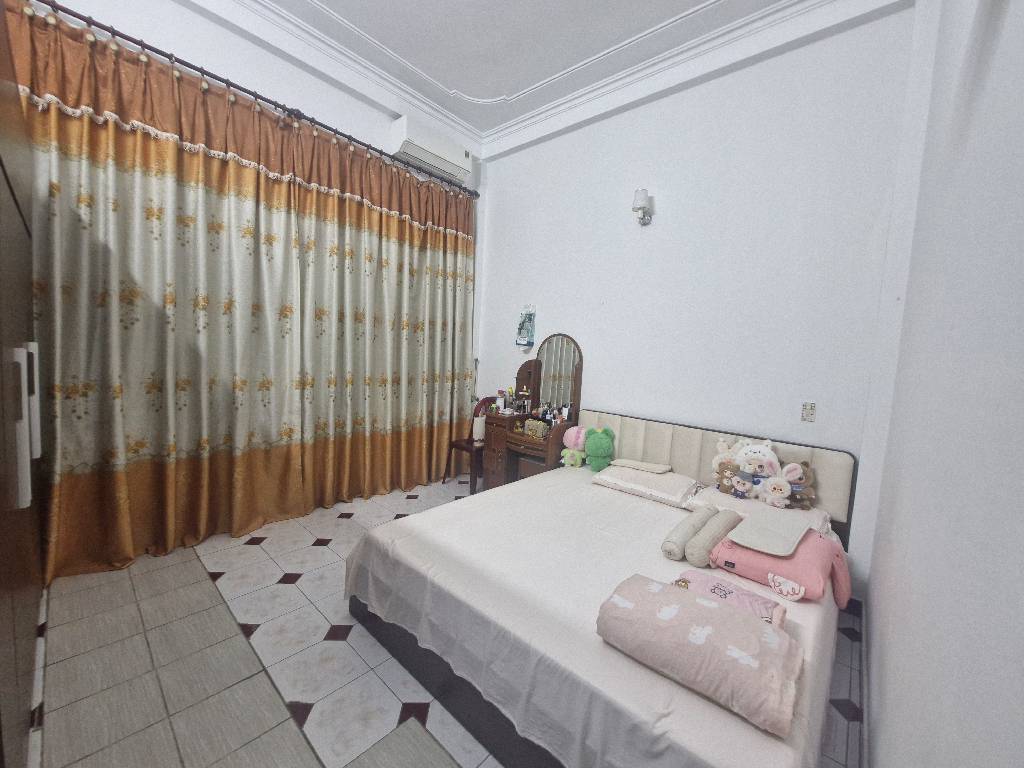 Bán nhà Bùi Xương Trạch - diện tích 52m2 5 tầng - ô tô đỗ cửa - giá 12,8 tỷ