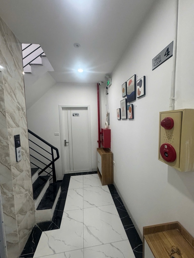 Bán nhà Vĩnh Hưng - diện tích 45m2 6 tầng - Nhà hoàn thiện long lanh - giá 12,3 tỷ