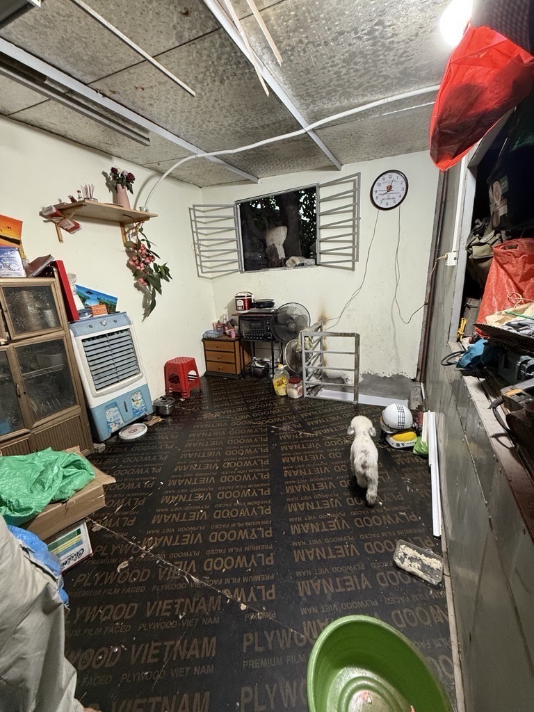 Bán nhà Nguyễn Quý Đức - diện tích 23m2 2 tầng - Kinh doanh khủng khiếp - giá 3,7 tỷ