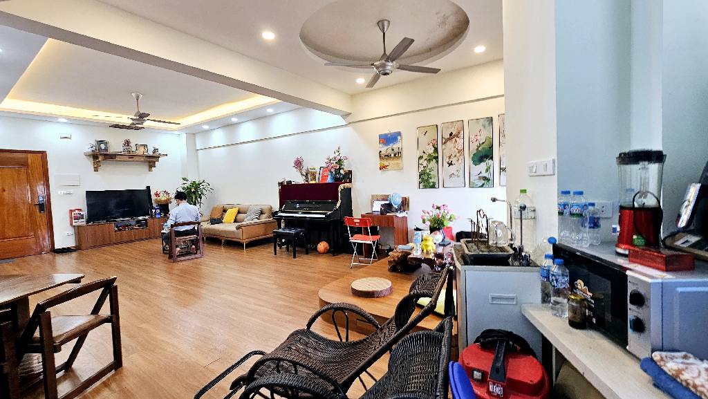 Bán nhà KĐT Linh Đàm - diện tích 120m2 1 tầng - Chính chủ - giá 8,1 tỷ