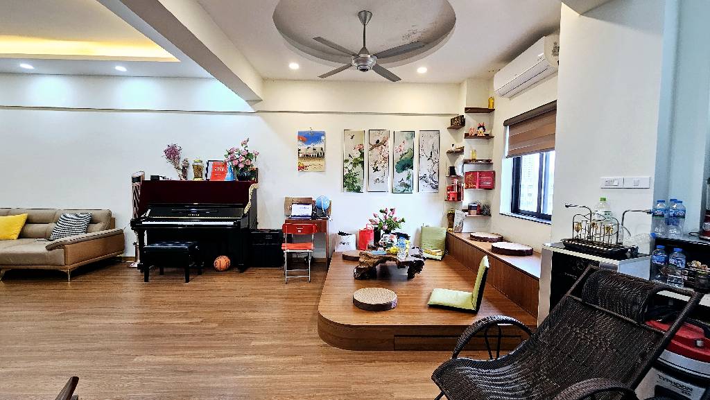 Bán nhà KĐT Linh Đàm - diện tích 120m2 1 tầng - Chính chủ - giá 8,1 tỷ