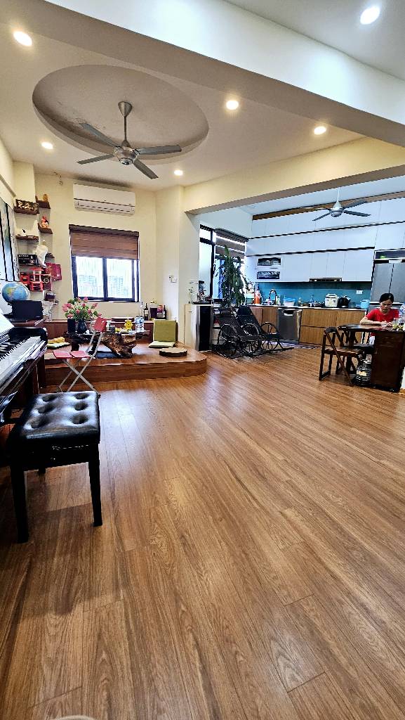 Bán nhà KĐT Linh Đàm - diện tích 120m2 1 tầng - Chính chủ - giá 8,1 tỷ