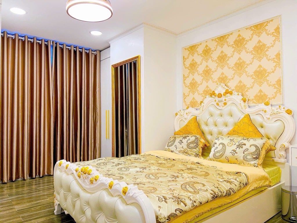 Bán nhà Nguyễn Trãi - diện tích 96m2 1 tầng - Sổ đỏ chính chủ - giá 9,8 tỷ