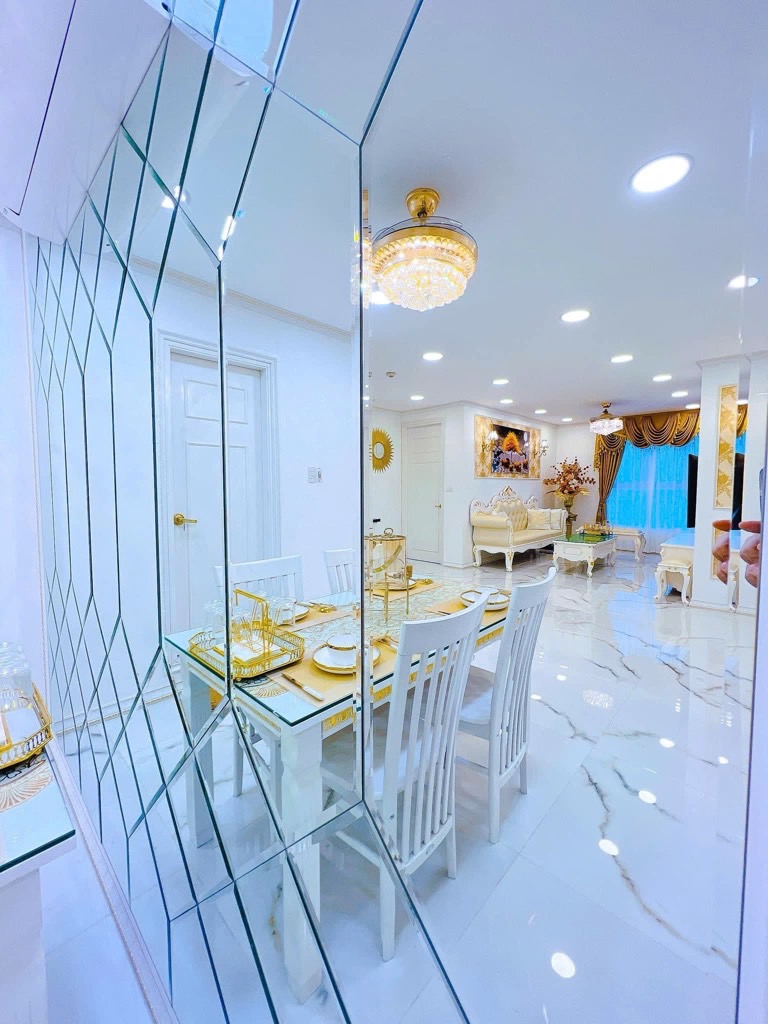 Bán nhà Nguyễn Trãi - diện tích 96m2 1 tầng - Sổ đỏ chính chủ - giá 9,8 tỷ