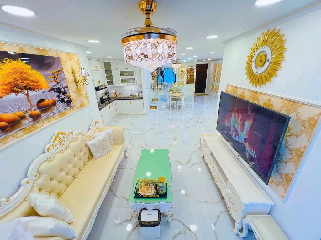 Bán nhà Nguyễn Trãi - diện tích 96m2 1 tầng - Sổ đỏ chính chủ - giá 9,8 tỷ